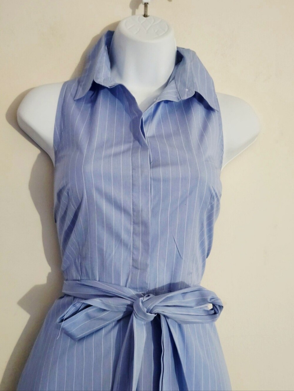 Ann Taylor Factory Sleeveless Pinstripe Midi Shirtdress with Belt Size: 8 Color: - Picture 5 of 16